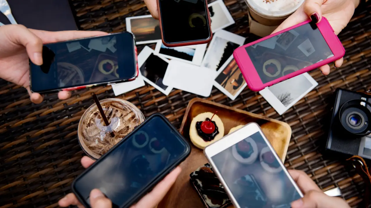 top 10 mobile brands in world